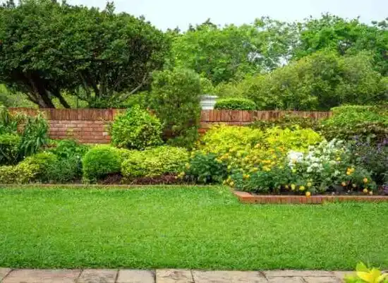 landscaping services Urbancrest